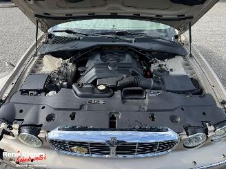 Jaguar XJ 3.5 V8 Executive picture 16