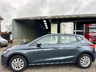 uszkodzony samochody osobowe Seat Ibiza 1.0 EcoTSI 95pk Style 5drs - nap - line + front assist - carplay - pdc - airco - cruise - lmv - led 2024/1