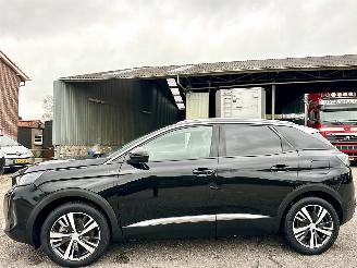 uszkodzony samochody osobowe Peugeot 3008 1.6 HYbrid 225 Blue L. Allure 8-traps aut 2021/11
