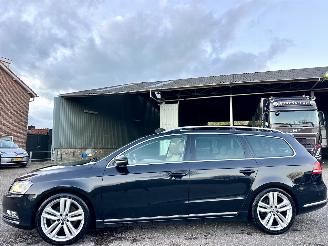 Avarii autoturisme Volkswagen Passat 2.0 TDI 140pk aut + f1 Highl Exe Edition - pano - dvd in hoofdsteunen 2013/3