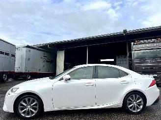 Schadeauto Lexus IS 300H 2.5 Hybrid Business Line Pro 2016/9