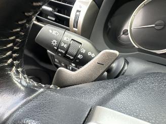 Lexus IS 300H 2.5 Hybrid 181pk aut + F1 Bus.Line Pro - navi - leer - stoelverw - cam - xenon - pdc v+a picture 25