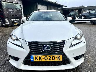 Lexus IS 300H 2.5 Hybrid 181pk aut + F1 Bus.Line Pro - navi - leer - stoelverw - cam - xenon - pdc v+a picture 3