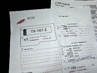 Toyota C-HR 1.8 Full Hybrid 148pk aut Energy - 42dkm nap - navi - camera - keyless entry + start - front + line assist picture 27