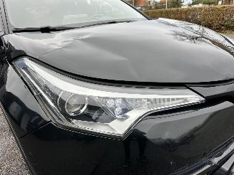 Toyota C-HR 1.8 Full Hybrid 148pk aut Energy - 42dkm nap - navi - camera - keyless entry + start - front + line assist picture 8