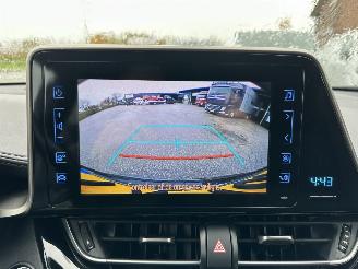 Toyota C-HR 1.8 Full Hybrid 148pk aut Energy - 42dkm nap - navi - camera - keyless entry + start - front + line assist picture 17