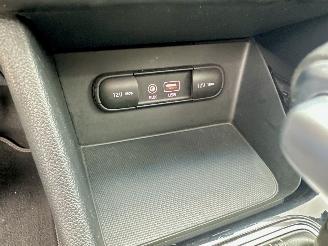 Kia Niro 1.6 Hybrid 119pk Aut Design Ed - nap - schuifdak - navi - cam - line assist - stuurverw - stoelverw picture 36