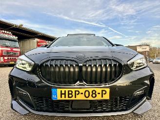 BMW 1-serie 118D 2.0 150pk 8-traps aut + f1 M-Sport - pano - front + line + side + park assist - sfeerverl - keyless - virtual picture 3