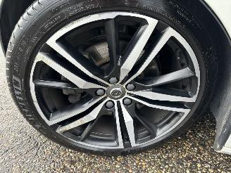 Volvo V-60 2.0 B4 Hybrid 8-traps aut R-Design - nap - virtual - leer - stuur + stoelverw - trekh - front + line + side assist picture 100