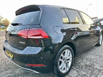 Volkswagen Golf 1.5 TSI 131pk 7-Traps aut + f1 comf bns 5drs - carplay - front assist - acc - pdc v+a - inkl trekh - privacy glass picture 4