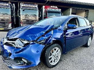 Toyota Auris Touring Sports 1.8 Hybrid 99pk aut Aspiration - nap - clima - cruise - navi - camera - aux - usb - facelift model picture 2