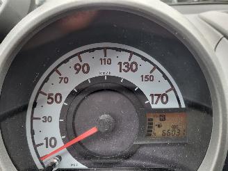 Peugeot 107 107 1.0-12V XS AUTOMAAT  66000 KM picture 9