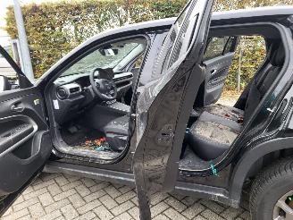 Jeep Avenger Jeep AVENGER Summit 54 kWh raqnge 400 KM NWprijs €44000 picture 6