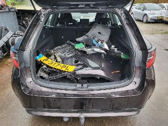 Avarii autoturisme Toyota Corolla Touring Sports Toyota Corolla Touring Sports 1.8 Hybrid Active 2022/5