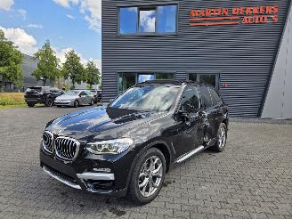 damaged passenger cars BMW X3 X-LINE / HEAD UP / PANO DAK 2019/5