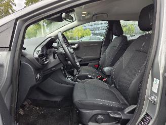 Ford Puma 92kw HYBR / TITANIUM picture 19