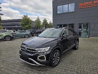 skadebil auto Volkswagen T-Roc TDi 2.0 / 115kw AUTOMAAT / STYLE / LEER ALCANTARA 2023/3