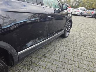 Volkswagen T-Roc TDi 2.0 / 115kw AUTOMAAT / STYLE / LEER ALCANTARA picture 9