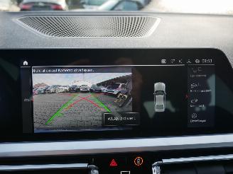 BMW 3-serie 320 i M-SPORT HEAD UP ALCANTARA LED picture 13