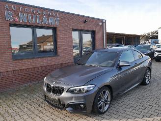 Unfallwagen BMW 2-serie 220 d M-SPORT LED 2018/4