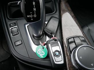 BMW 3-serie 320 D LUXURY X-DRIVE PANORAMADAK LEER LED picture 11