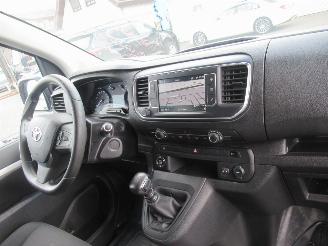 Toyota ProAce Verso 2.0D DubbelCab 2xSchuifdeur 6-Zits Airco Navi Camera StoelVerwarming CruiseControl....... picture 12