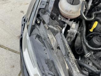 Volkswagen Golf 2.0 TSI GTI 5 drs picture 18