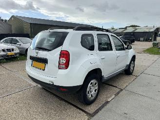 Dacia Duster 1.6 Laureate 2 wd picture 3