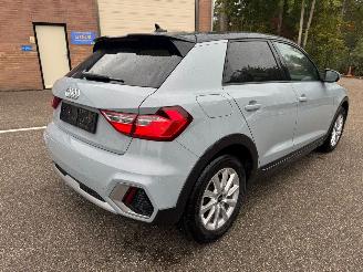 Damaged car Audi A1 Citycarver 1.0 Keyless entry & Go Virtual NAVI 2021/6