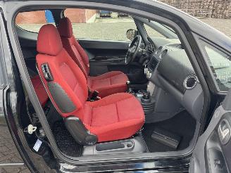 Mitsubishi Colt 1.3 70kw AIRCO picture 15