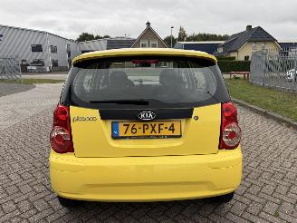 Kia Picanto 1.0 46kw AIRCO picture 7