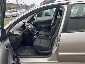 Peugeot 206 SW 1.4 16V XS Clima picture 10