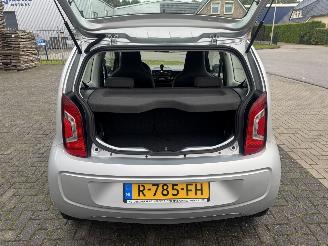 Volkswagen Up! 1.0 44kw Airco picture 15