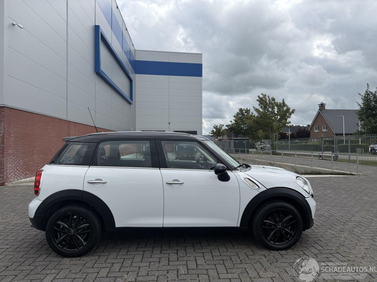 Mini Countryman 1.6 Cooper Edition Clima - Navi