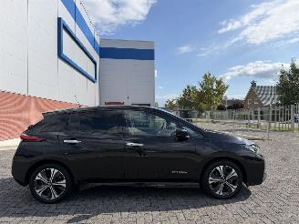 Nissan Leaf N-Connecta 40kWh Clima - Navi picture 31