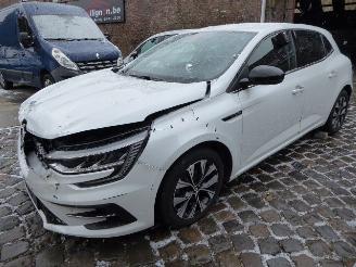 krockskadad bil bedrijf Renault Mégane Limited 2021/12