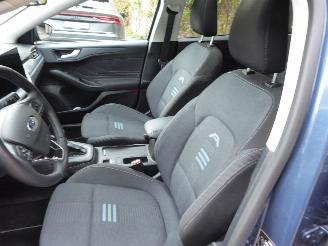 Ford Focus Turnier Active X picture 11