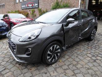 Schadeauto Ford Puma Titanium 2023/10