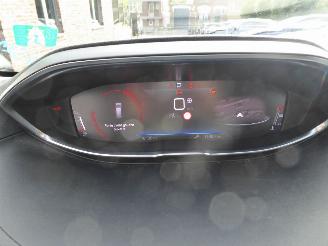 Peugeot 5008 Allure picture 10