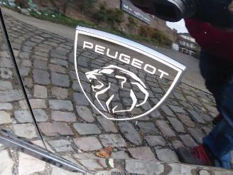 Peugeot 308 SW Hybrid GT picture 5