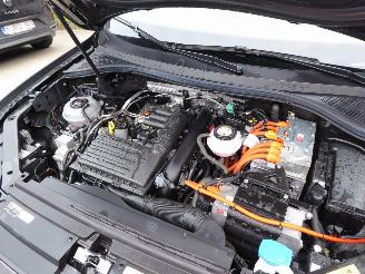 Volkswagen Tiguan R-Line eHybrid picture 36