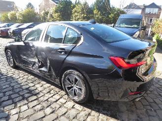 BMW 3-serie 318 d Advantage picture 6