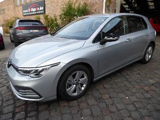 Coche accidentado Volkswagen Golf VIII Lim. Life eTSI 2021/8