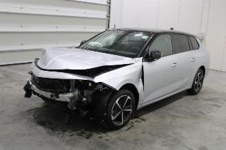 skadebil auto Opel Astra  2025/4