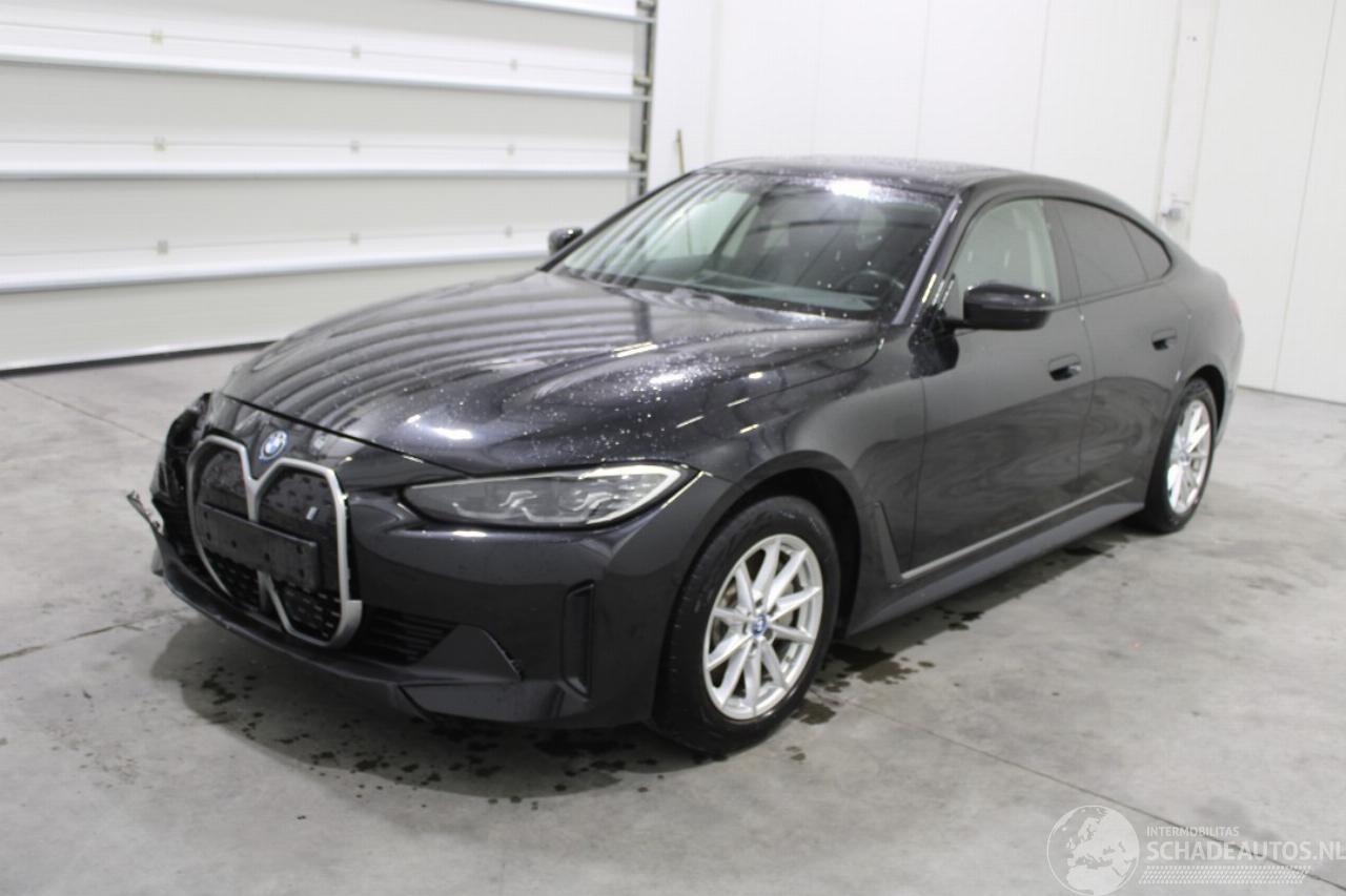 BMW i4 