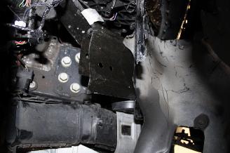 BMW i4  picture 20