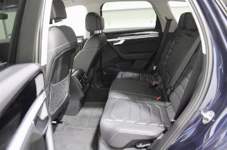 Volkswagen Touareg  picture 11