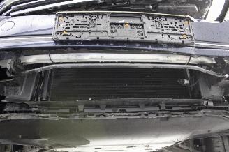 Volkswagen Touareg  picture 19