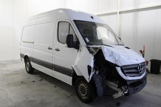 Mercedes Sprinter  picture 2