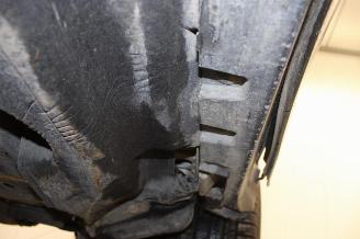 Land Rover Defender  picture 15